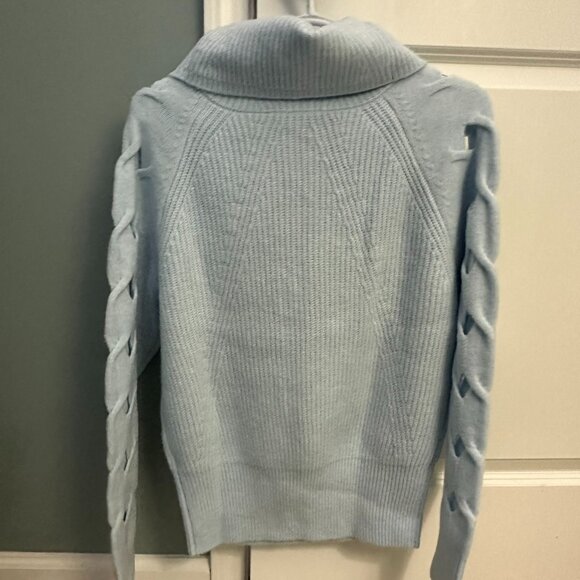WHBM Novelty Sleeve Half Zip Pullover Color Glass ( Light Blue ) Size M - Picture 3 of 13